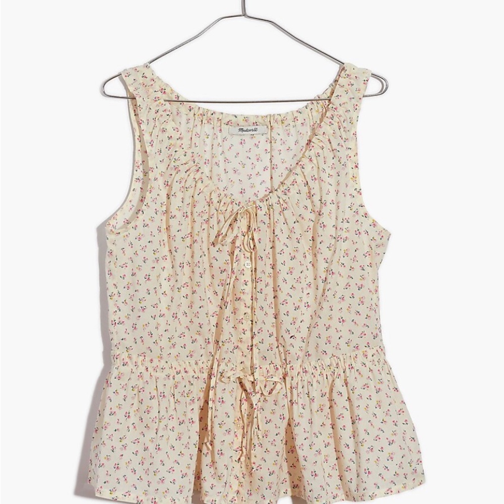 Cottagecore Cutie! NWOT Madewell Shirred Floral Top